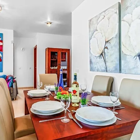 Playa Blanca Sleeps 6 Pool Air Con Wifi Playa Blanca (Lanzarote)
